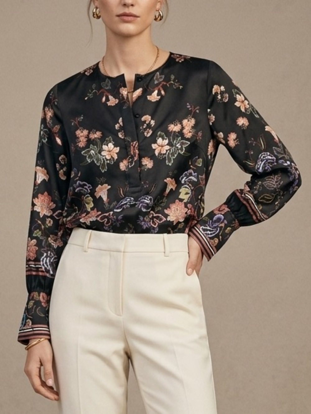 Massimo Dutti Black Floral Viscose Satin Blouse Long Sleeve Top‎ 5113 Size 2
